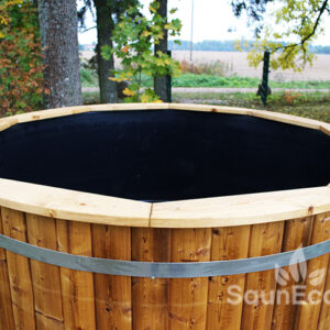 Luxurious hot tub from Sauneco