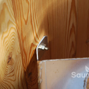Larch wooden hot tub from Sauneco