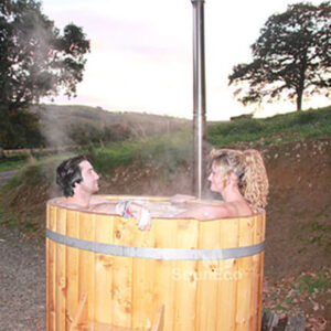 Small thermowood hot tub from Sauneco