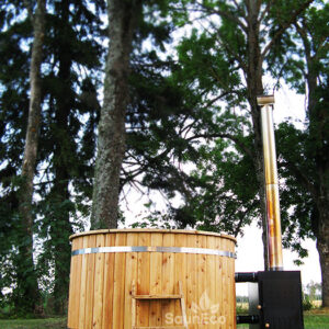Wooden Hot Tub from Sauneco