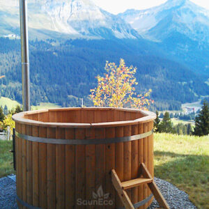 Wooden Hot Tub from Sauneco