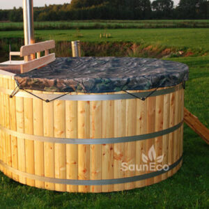 Wooden Hot Tub Bath Barrel from Sauneco