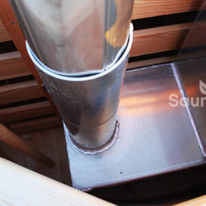 Wooden Hot Tub Bath Barrel from Sauneco