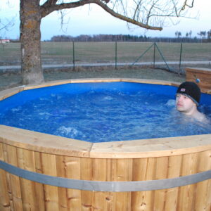 Wooden Hot Tubs With Bubble Jet System